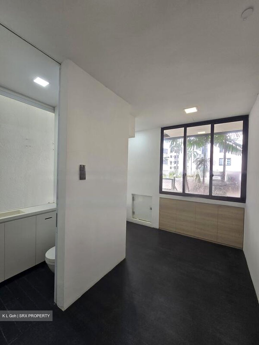 Cairnhill Road (D9), Terrace #446535601